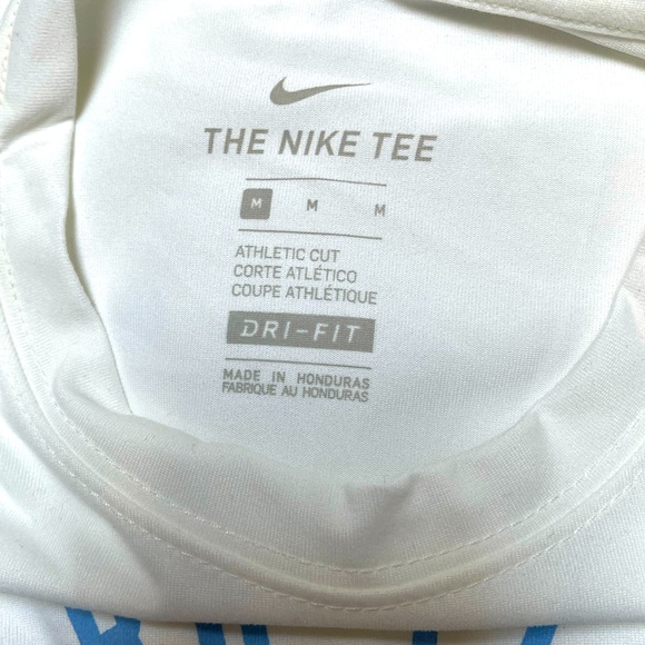 North Carolina Tar Heels Nike Dri-Fit T-Shirt - M - Picture 2 of 2